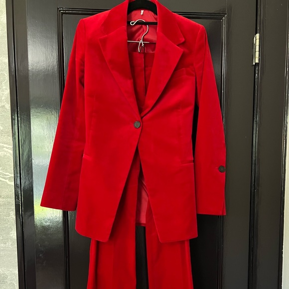Frame Denim Red Velvet Pant Suit - Picture 2 of 13